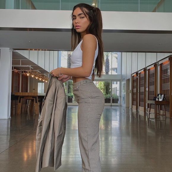 ISO - Picture 5 of 9